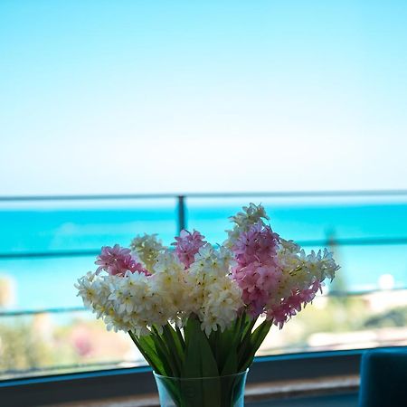 Port Marina Hotel Karatas  Buitenkant foto